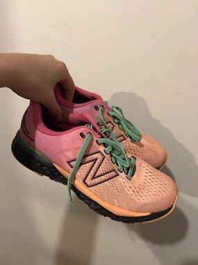 New Balance Pink & Peach Sneakers with Mint Laces fresh foam